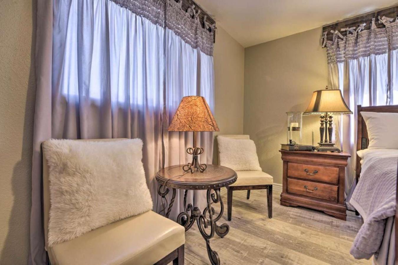 Stunning Highly Sought House W/ River Access Nearby *